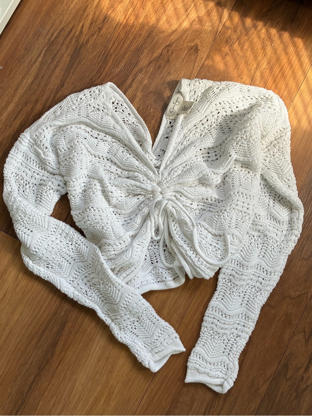 Jessica Simpson White Crochet Knit Cinched Front Cropped Sweater M Cottagecore